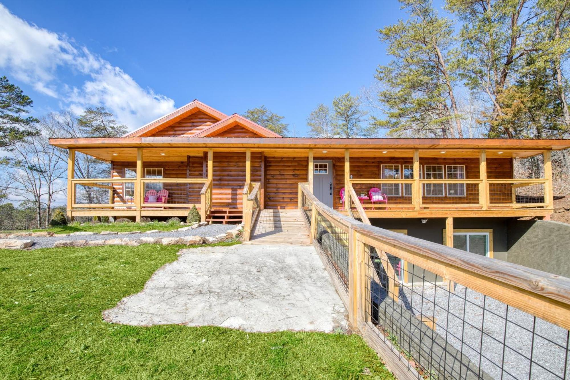 Pink Pines Avantstay Luxury Aesthetic Dream Home Indoor Pool Hot Tub Pigeon Forge Dış mekan fotoğraf