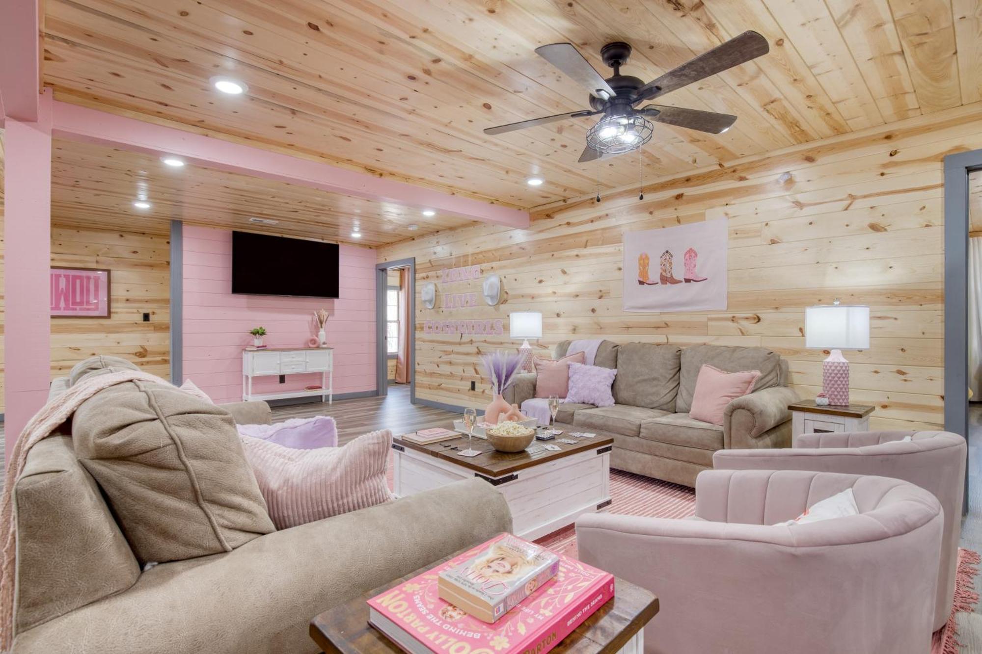 Pink Pines Avantstay Luxury Aesthetic Dream Home Indoor Pool Hot Tub Pigeon Forge Dış mekan fotoğraf