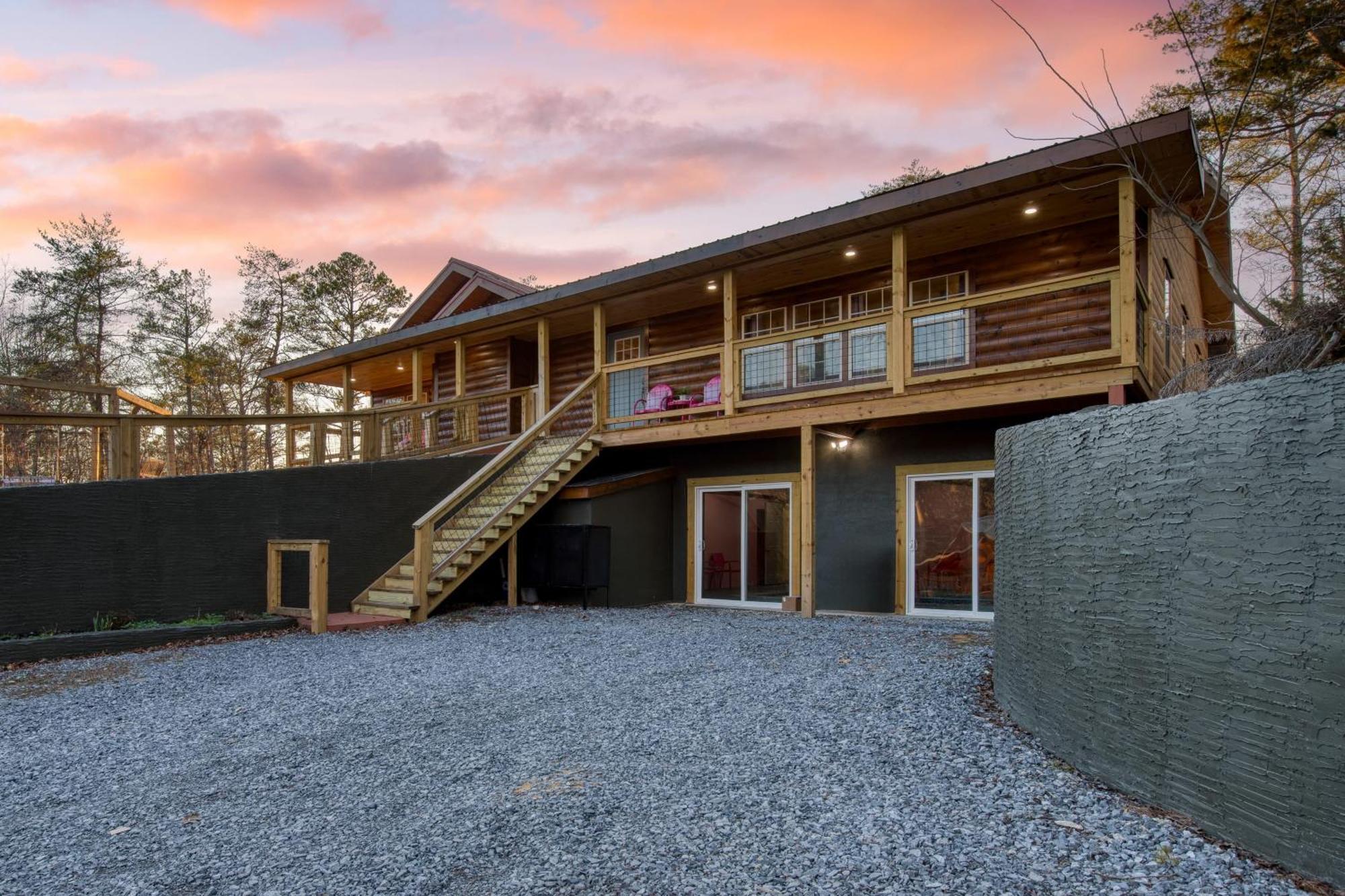 Pink Pines Avantstay Luxury Aesthetic Dream Home Indoor Pool Hot Tub Pigeon Forge Dış mekan fotoğraf