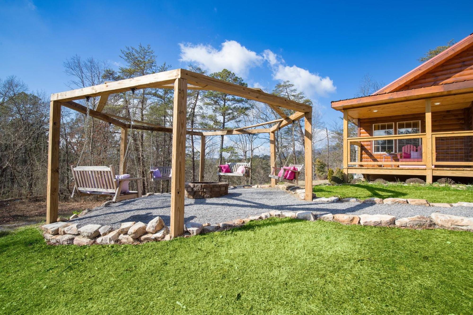 Pink Pines Avantstay Luxury Aesthetic Dream Home Indoor Pool Hot Tub Pigeon Forge Dış mekan fotoğraf