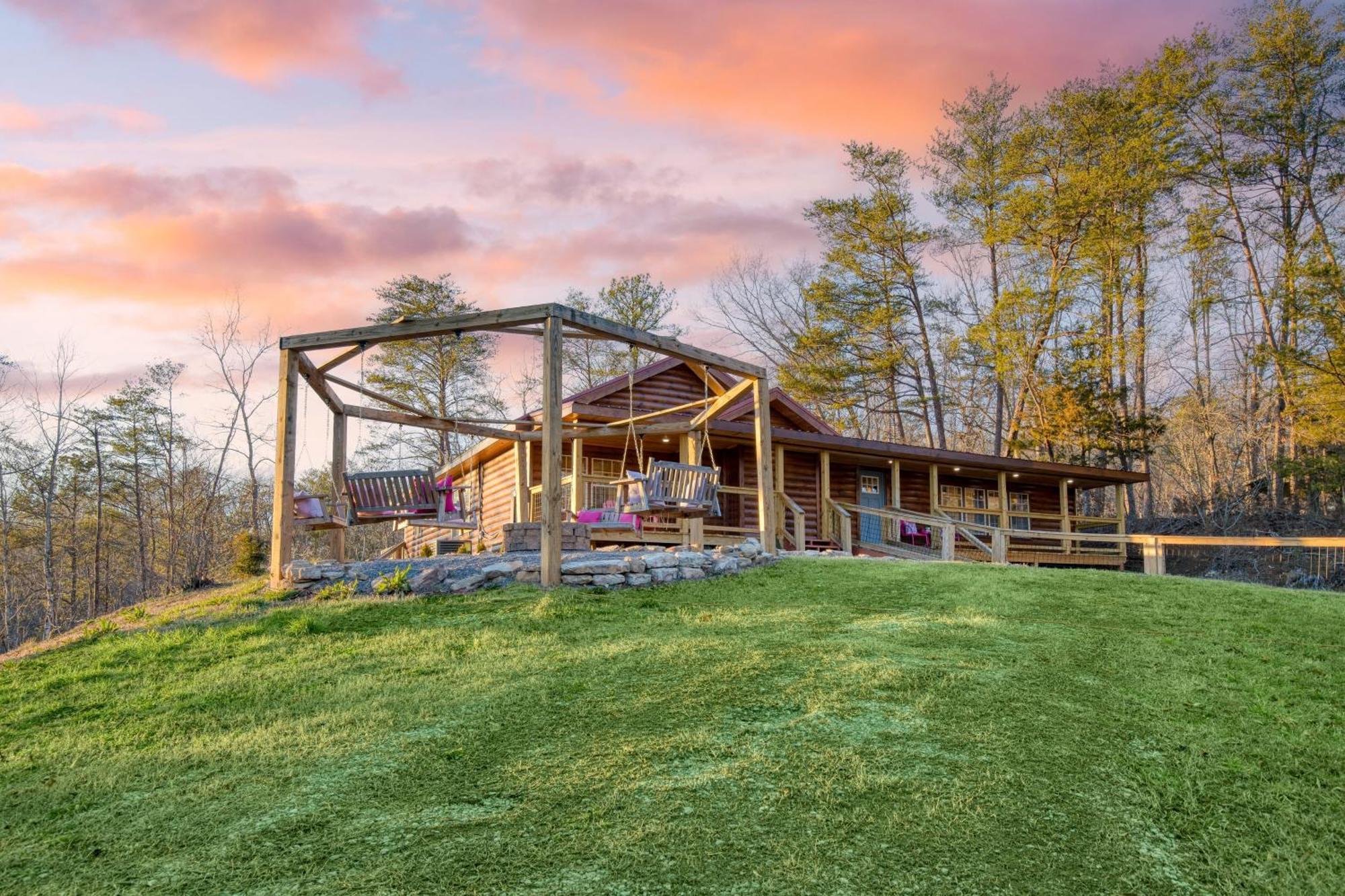 Pink Pines Avantstay Luxury Aesthetic Dream Home Indoor Pool Hot Tub Pigeon Forge Dış mekan fotoğraf