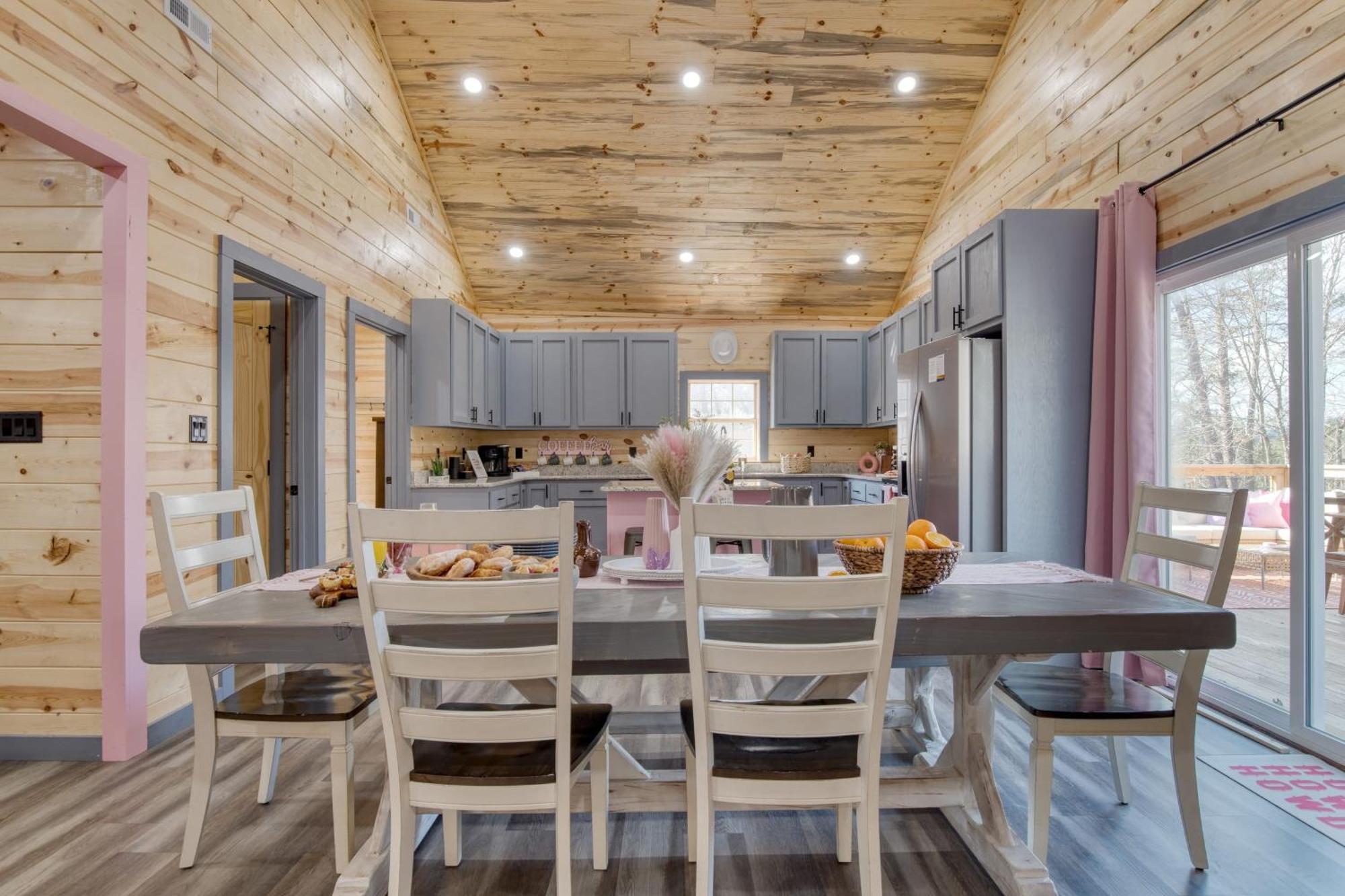 Pink Pines Avantstay Luxury Aesthetic Dream Home Indoor Pool Hot Tub Pigeon Forge Dış mekan fotoğraf