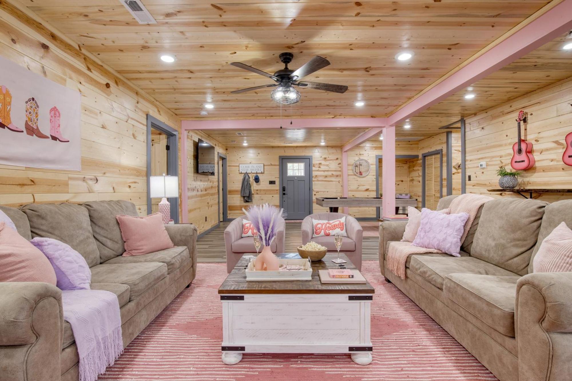 Pink Pines Avantstay Luxury Aesthetic Dream Home Indoor Pool Hot Tub Pigeon Forge Dış mekan fotoğraf
